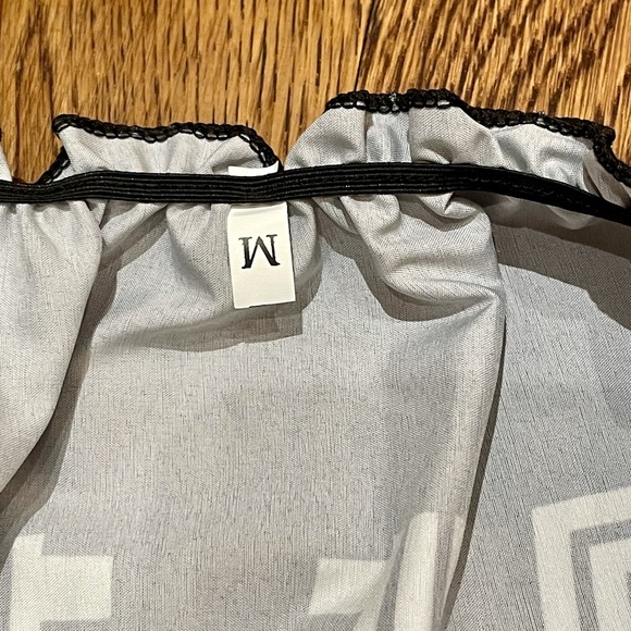 Black & White Off-the-Shoulder Dress - Picture 6 of 7